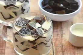 Es Jelly Cappuccino: Sensasi Kopi Dingin Dengan Jelly yang Lezat